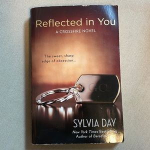🌈2/$8  Reflected in You #2 in the Crossfire Series